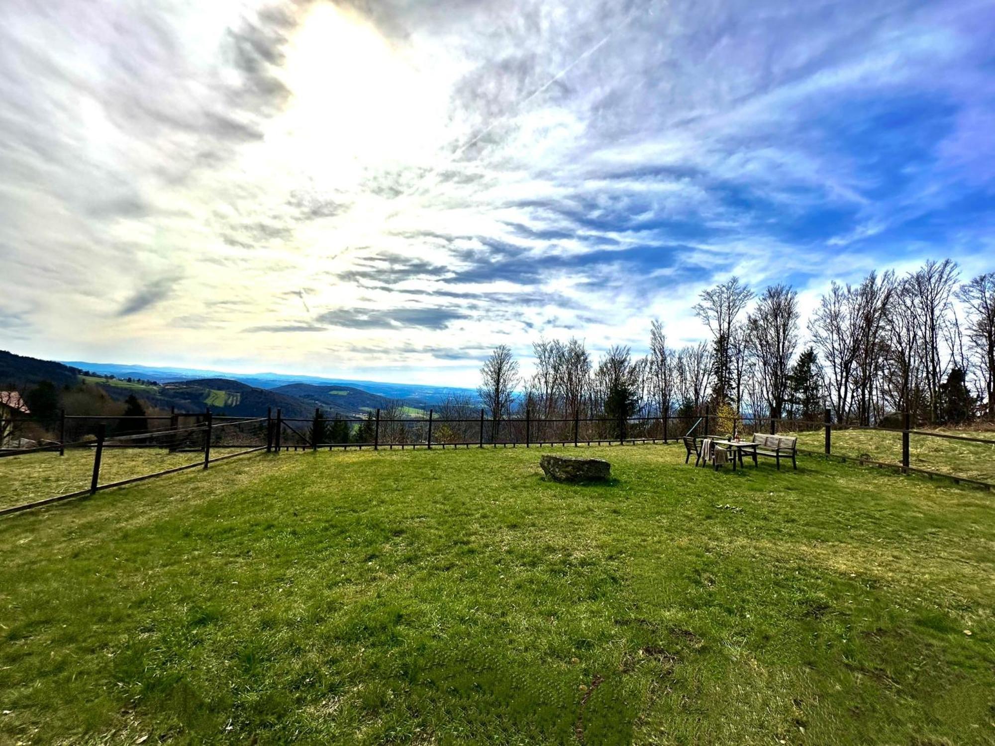 Gemuetliches Alpenblick Berg-Bungalow + Grosser Garten + Netflix! Schofweg Экстерьер фото